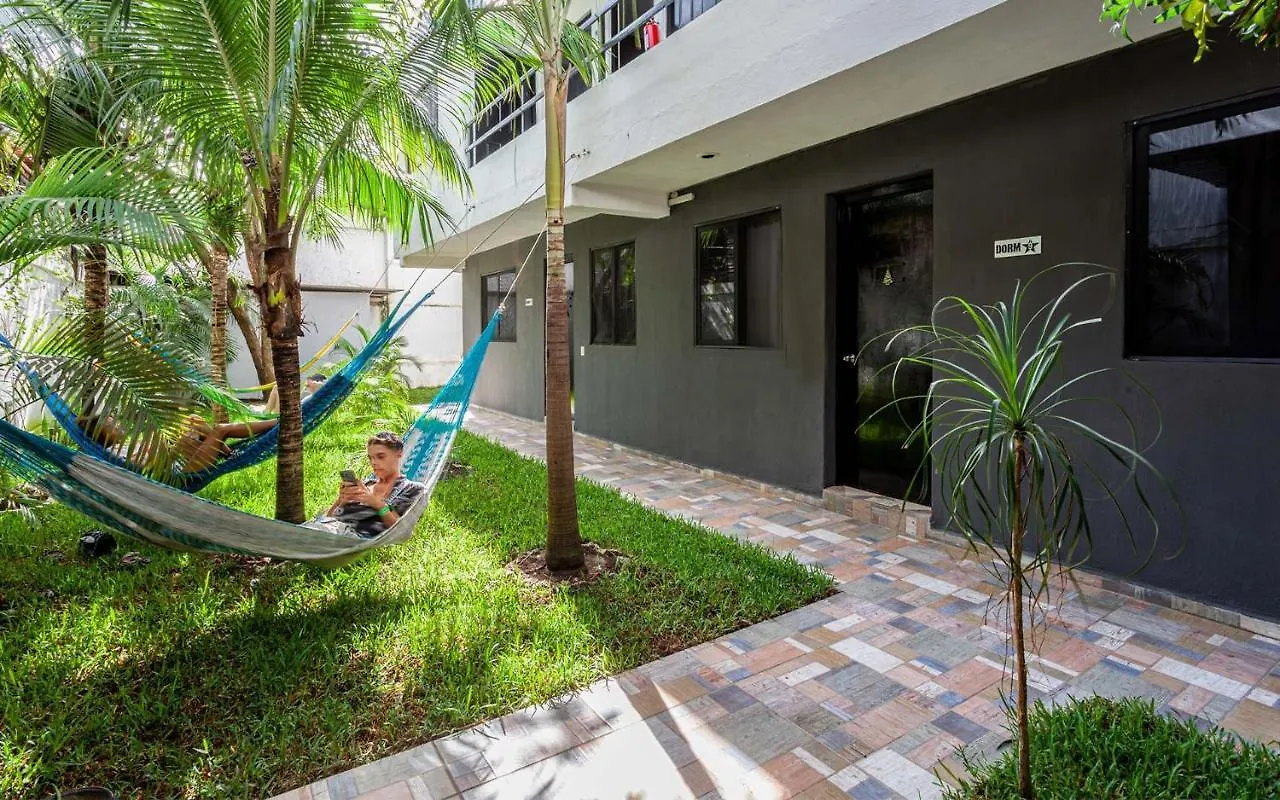 Che Tulum Hostel & Bar Adults Only